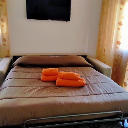 Le Camelie Appartamento Bosa Dış mekan fotoğraf