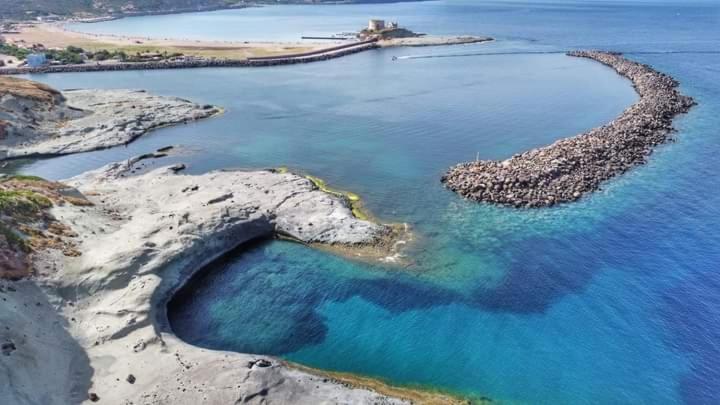 Le Camelie Appartamento Bosa Dış mekan fotoğraf