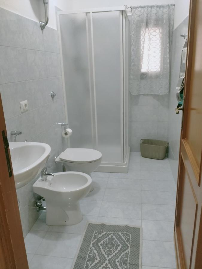 Le Camelie Appartamento Bosa Dış mekan fotoğraf