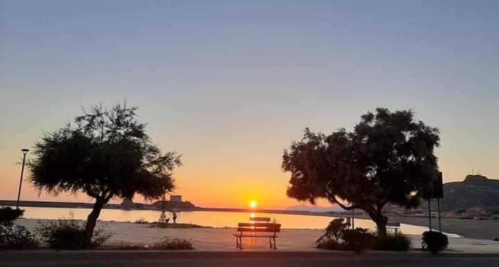 Le Camelie Appartamento Bosa Dış mekan fotoğraf