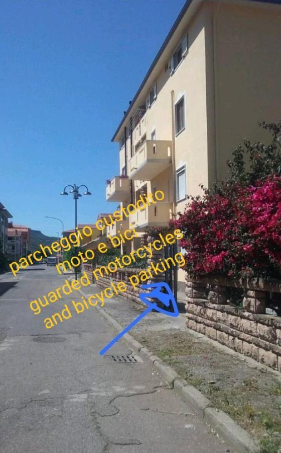 Le Camelie Appartamento Bosa Dış mekan fotoğraf