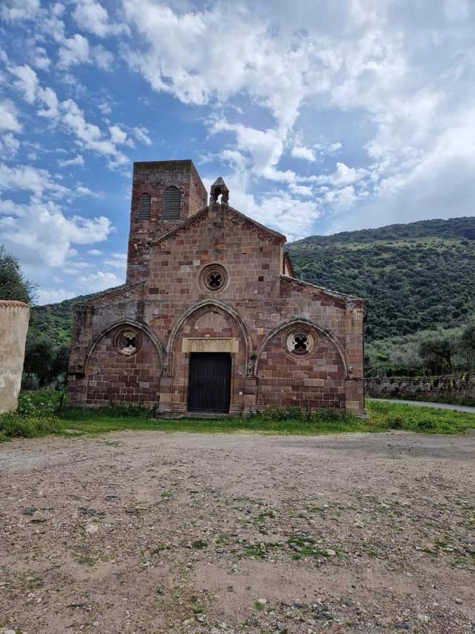 Le Camelie Appartamento Bosa Dış mekan fotoğraf
