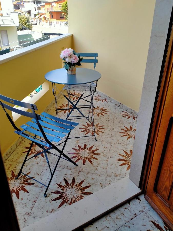 Le Camelie Appartamento Bosa Dış mekan fotoğraf